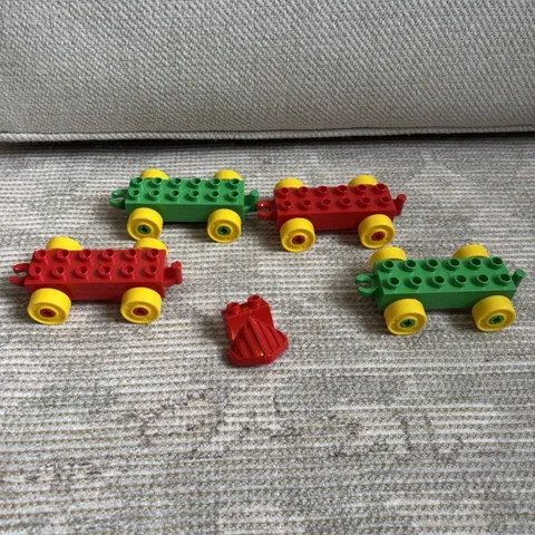 LEGO DUPLO Train building toy set connecting Wheeled Bases