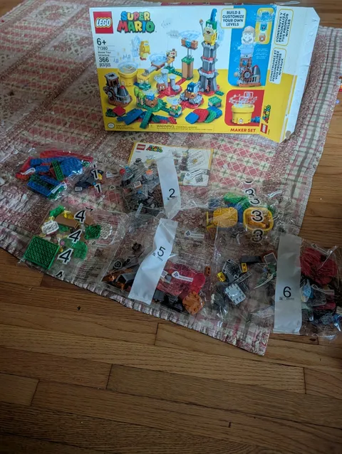 SEALED IN DAMAGED BOX LEGO Super Mario: Master Your Adventure Maker Set 71380