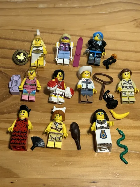 Lego Minifigures Lot Of 10: Cheerleader, Cowgirl, Zookeeper, Skier, Egyptian ++