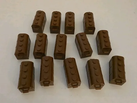 Lot Vintage LEGO Pirate Treasure Chests (14) Reddish-Brown