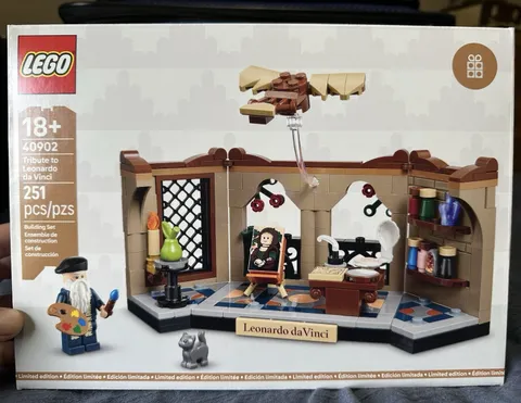 LEGO Tribute to Leonardo da Vinci 40902 Limited Edition Set 251 pcs 18+