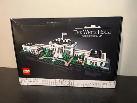 LEGO ARCHITECTURE 21054 THE WHITE HOUSE WASHINGTON D.C., USA--FACTORY SEALED