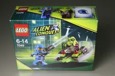 LEGO 7049 Alien Striker Conquest ADU Soldier Trooper Vintage New Sealed Box