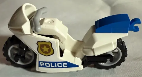 LEGO City Town Highway Patrol Police Motorcycle Sport Bike for Minifigures
