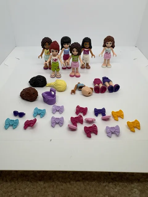 LEGO Friends Girls Minifigures Lot