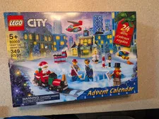 Lego Advent Calendar 2021 60303 NIB New Sealed!