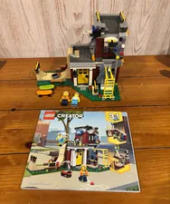 LEGO Creator 3-in-1 Modular Skate House 31081 Complete Set W/ Instructions