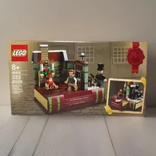 LEGO Seasonal: Charles Dickens Tribute (40410) 333 Pieces 8+