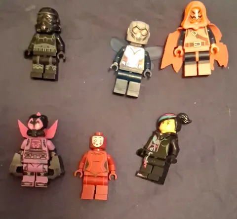 LEGO Super Heroes Minifigures Lot Assorted Characters w/ Accessories