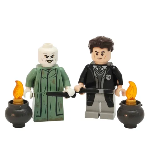 LEGO Harry Potter Tom Riddle Lord Voldemort Minifigure Lot w/ Accessories