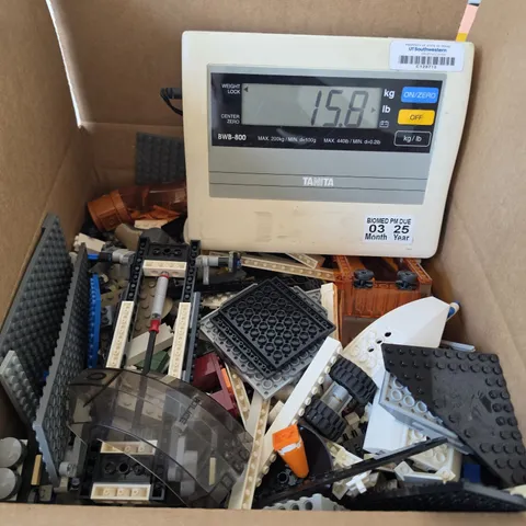 Lego Lot 15.8 Pounds Parts Pieces Loose Building Blocks -W/ Mini Figs Clean Bulk