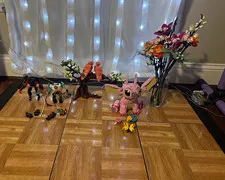 LEGO Bulk Mixed Lot Stitch, Spider-Man mech, tree with birds and plants
