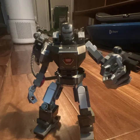 LEGO® Marvel™ War Machine Mech Armor 6+ | #76277 | incomplete for parts 