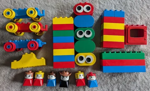 Vintage Lego DUPLO Lot Figures Parts Pieces 1970s 70s 80s 1980s
