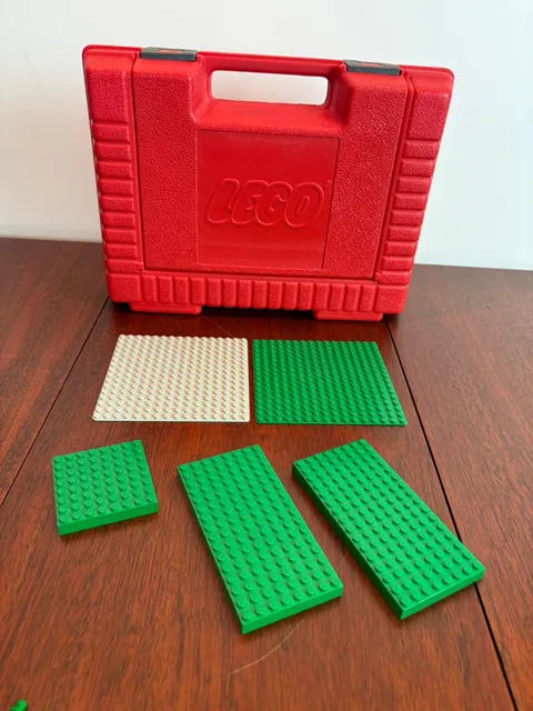 Vintage 1984 Classic Lego Red Box Storage Carrying Case 12”x8” Good Condition