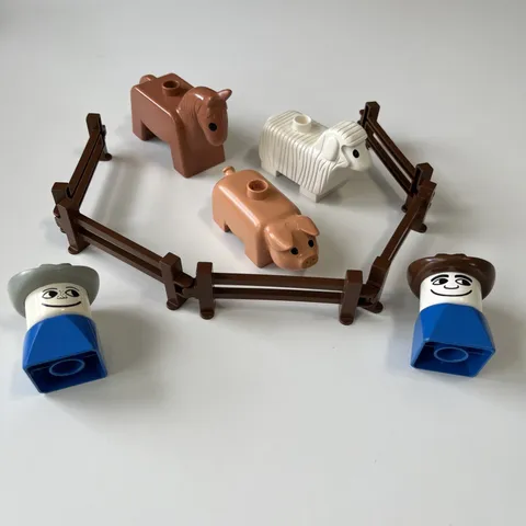 Vintage Lego Duplo Farm Lot - Pig, Sheep, Horse, Cowboys & Fencing