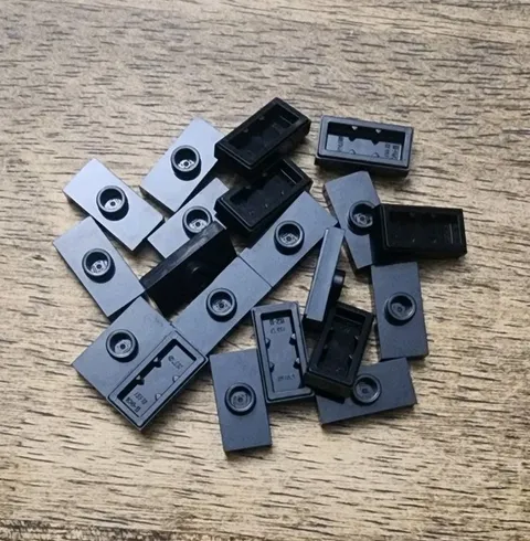 LEGO Black Plate Modified 1 x 2 with 1 Stud Jumper QTY 20 Part 15573
