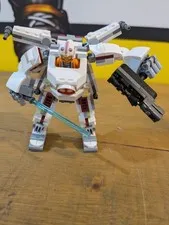 LEGO Star Wars: Luke Skywalker X-Wing Mech (75390)