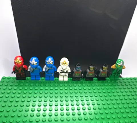 LEGO NINJAGO Minifigure Lot 7 pcs Kai Jay Zane Cole + 3 Villains