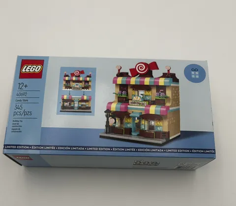 LEGO Candy Store GWP - 40692 - 345 Pcs - Limited Edition - New in Box