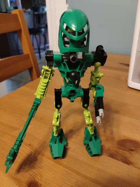 Lego Bionicle Toa Mata Lewa (8535) 100% Complete Figure