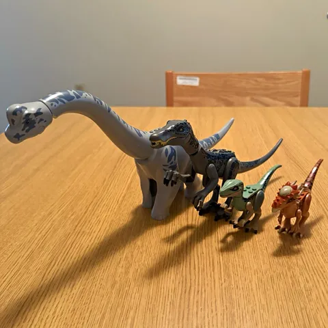 LEGO Jurassic World Brachiosaurus and other LEGO Dino’s lot