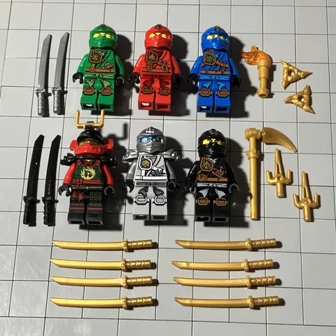 LEGO® Minifigure Lloyd Jungle Knee Pads Tournament 70749 Ninjago G2 67