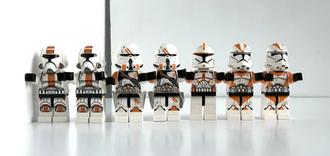 LEGO Star Wars Phase 2 212th Clone Trooper Airborne Trooper Cody Lot