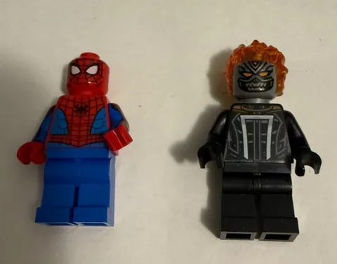 LEGO Ghost Rider & Spider-Man Minifigure Lot (2) 76173 Marvel Figures