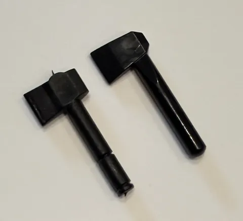 LEGO Minifigure axe, Black Utensil Tool ⛏ Qty 2