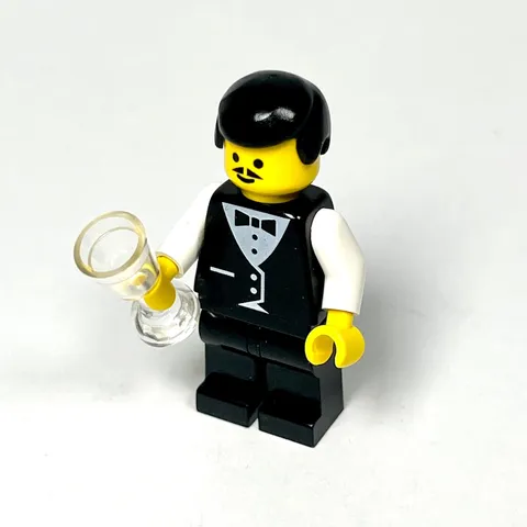 LEGO City Town Waiter Minifigure Black Tuxedo Vest Bowtie Mustache Goblet wtr001