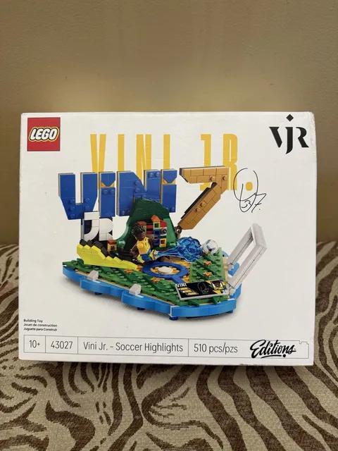 Lego Editions Vini Jr Soccer Highlights Set 43027 NIB SEALED IN BOX