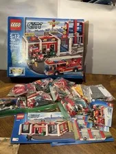 LEGO 7208 CITY: Fire Station Complete w/ Box and INSTRUCTIONS