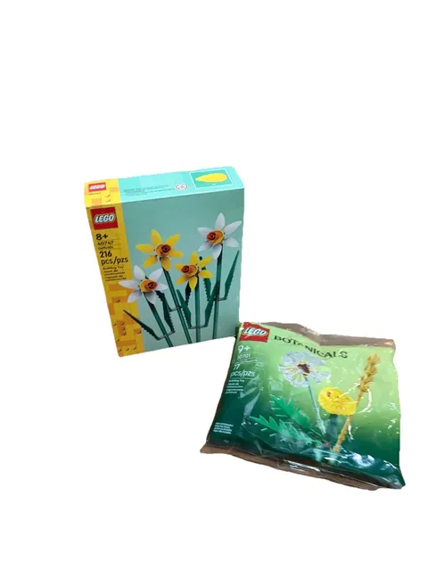 LEGO Botanicals Daffodils 40747 Building Set NEW + BONUS Botanical Polybag Set 