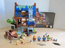 LEGO Ideas: Blacksmith (21325) Complete with Instruction Minifigs