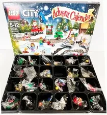 LEGO City 60099 ADVENT CALENDAR 23 sealed BAGS missing one all in wrecked box