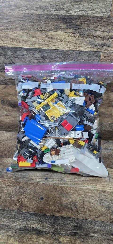 LEGO Bulk Bricks Lot Mixed Colors LOTR Star Wars Batman Pieces 5 lbs Boat