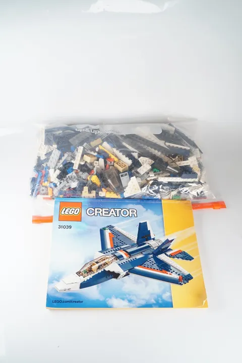 LEGO CREATOR: Blue Power Jet (31039)  100% Complete