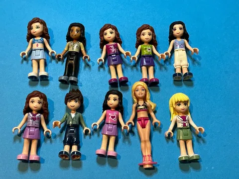 LEGO Mini Dolls. Lot of 10 Random Assorted Mini-Doll Figures. L2-11