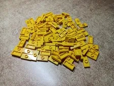 LEGO BULK LOT OF 100 YELLOW 1X2  MODIFIED PLATE WITH JUMPER STUD #3794