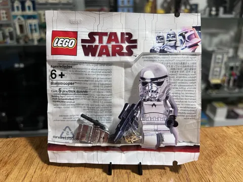 2009 New Sealed LEGO 2853590 Star Wars Chrome Stormtrooper Minifigure Polybag