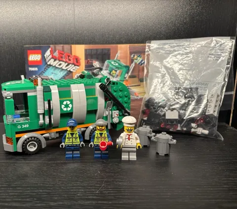 LEGO Movie Trash Chomper 70805 No Box