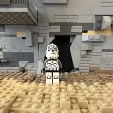 LEGO Star Wars Wolfpack Clone Trooper Mini figure. (Complete, great condition)