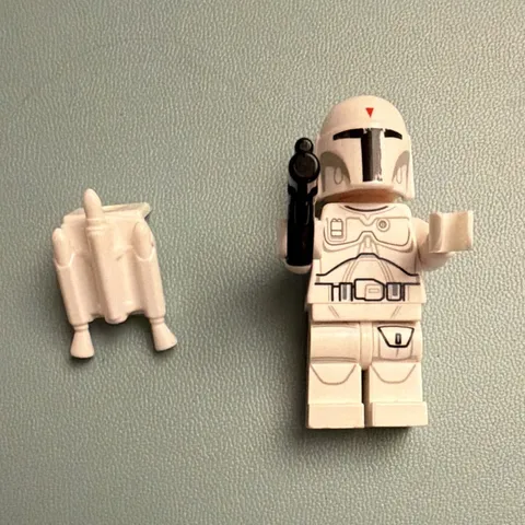 LEGO Star Wars Clone Trooper Minifigure with Helmet, Backpack & Blaster