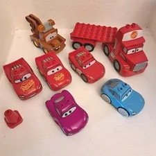 Lego Duplo Disney Cars &  Lightning McQueen Mac Mater Lot Retired