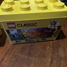 7 Pound Box of Random Assorted Legos