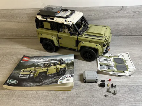 LEGO TECHNIC: Land Rover Defender (42110) Not Complete No Box With Instructions