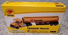 MINIZFIGS LEGO LOVES TRAVEL STOP TANKER TRUCK RARE BRAND NEW IN BOX