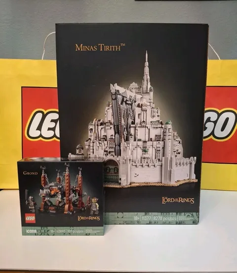 LEGO The Lord of the Rings Minas Tirith  #11377 With Grond New Sealed In Stock