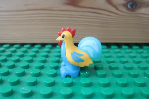 Duplo Animal Farm Colorful ROOSTER CHICKEN Barn Poultry Hen Bird Blue Yellow
